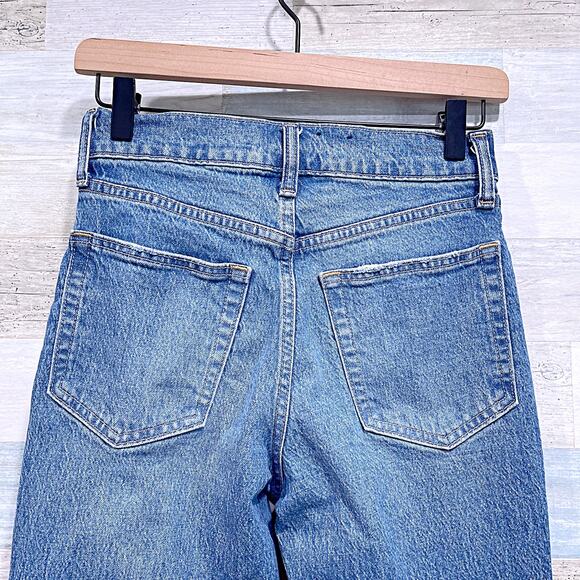 GAP High Rise Cheeky Straight Jeans Medium Indigo Button Fly Washwell Womens 24 - Picture 5 of 7